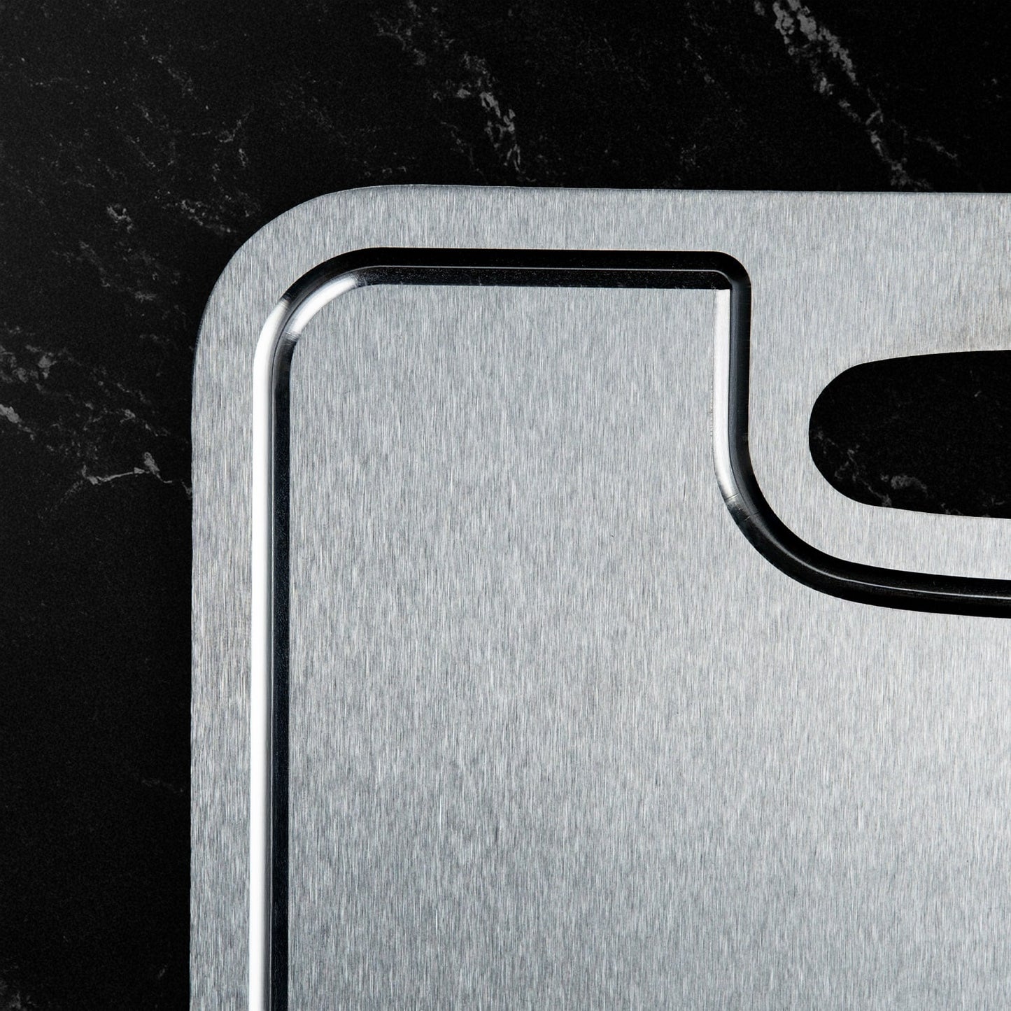 taiama titanium cutting board close up view of antibacterial, toxin-free surface that protects your health from toxins & chemicals