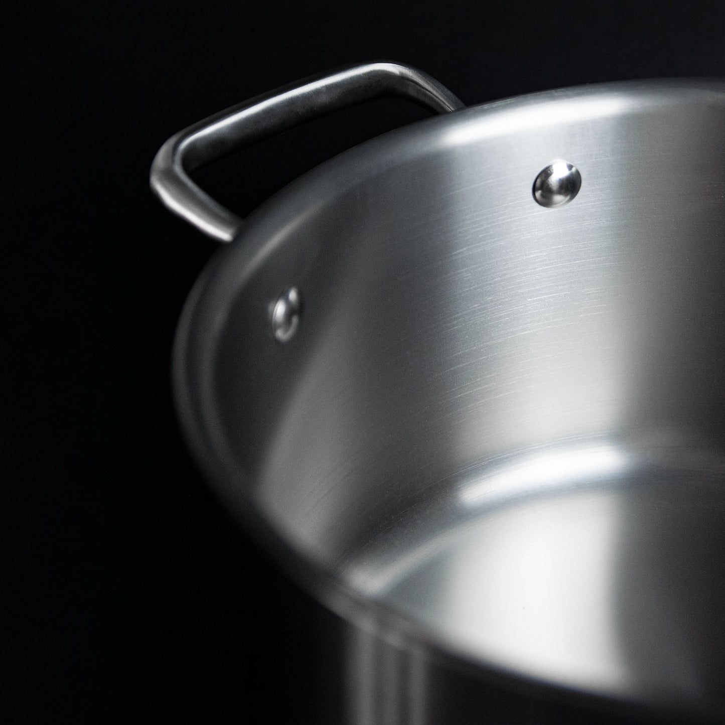 Complete Signature Titanium Cookware Set (14 Piece)